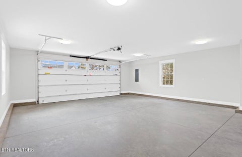 Tiny photo for 154 Elokwa Way, Loudon, TN 37774 (MLS # 1354989)
