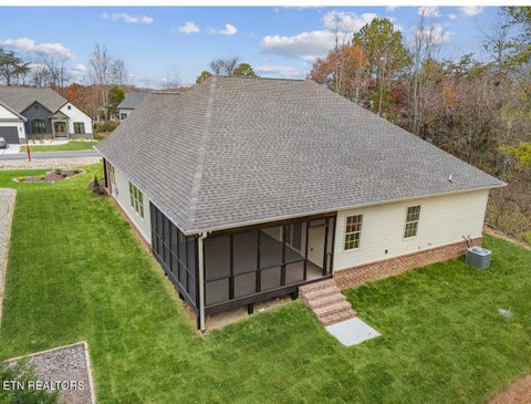 Tiny photo for 154 Elokwa Way, Loudon, TN 37774 (MLS # 1354989)