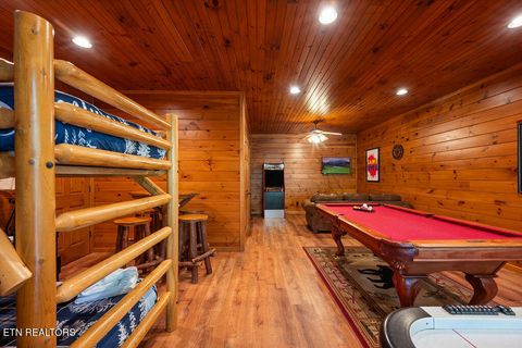Tiny photo for 834 Great Smoky Way, Gatlinburg, TN 37738 (MLS # 1339480)