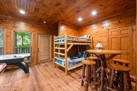Tiny photo for 834 Great Smoky Way, Gatlinburg, TN 37738 (MLS # 1339480)