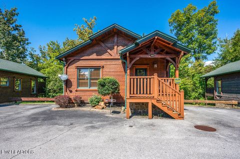 Tiny photo for 834 Great Smoky Way, Gatlinburg, TN 37738 (MLS # 1339480)