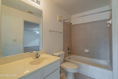 Tiny photo for 3950 Cherokee Woods Way #105, Knoxville, TN 37920 (MLS # 1303122)