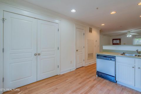 Tiny photo for 3950 Cherokee Woods Way #105, Knoxville, TN 37920 (MLS # 1303122)