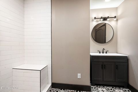 Tiny photo for 982 Smokey Mountain Queen Rd, Sevierville, TN 37876 (MLS # 1327469)