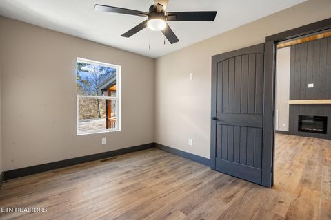 Tiny photo for 982 Smokey Mountain Queen Rd, Sevierville, TN 37876 (MLS # 1327469)