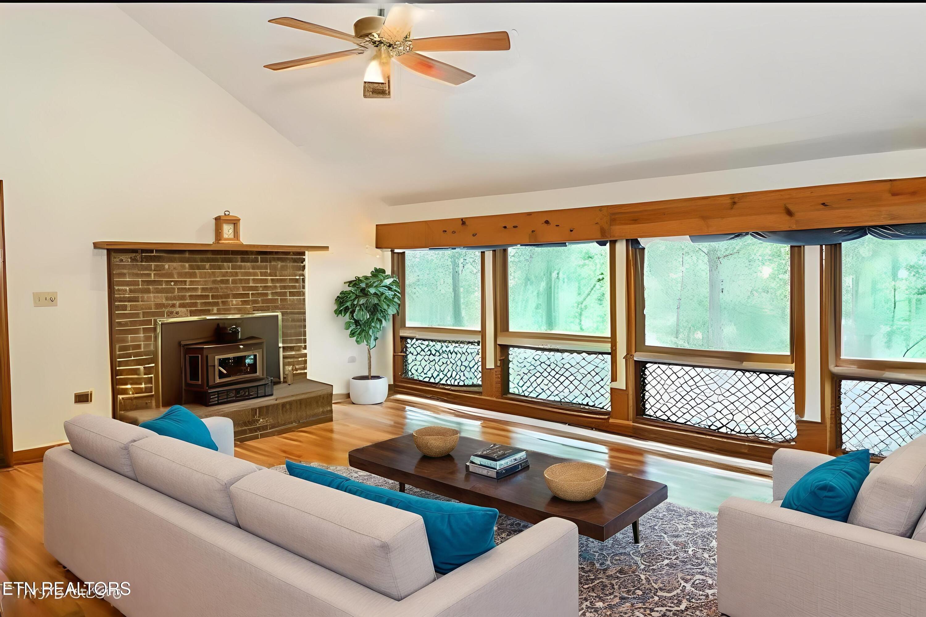 1126 Daniel Drive