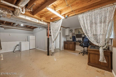 Tiny photo for 6901 Howard School Rd, Maryville, TN 37801 (MLS # 1355621)