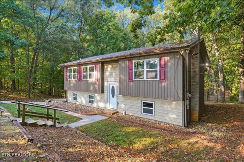 Tiny photo for 6901 Howard School Rd, Maryville, TN 37801 (MLS # 1355621)