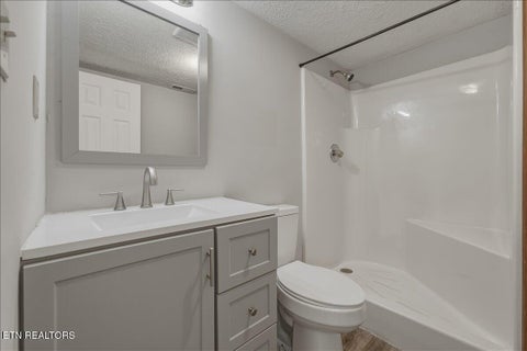 Tiny photo for 6901 Howard School Rd, Maryville, TN 37801 (MLS # 1355621)