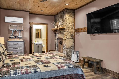 Tiny photo for 173 Rafter Rd, Tellico Plains, TN 37385 (MLS # 1324201)