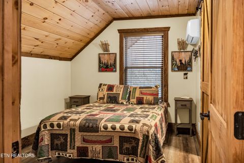 Tiny photo for 173 Rafter Rd, Tellico Plains, TN 37385 (MLS # 1324201)