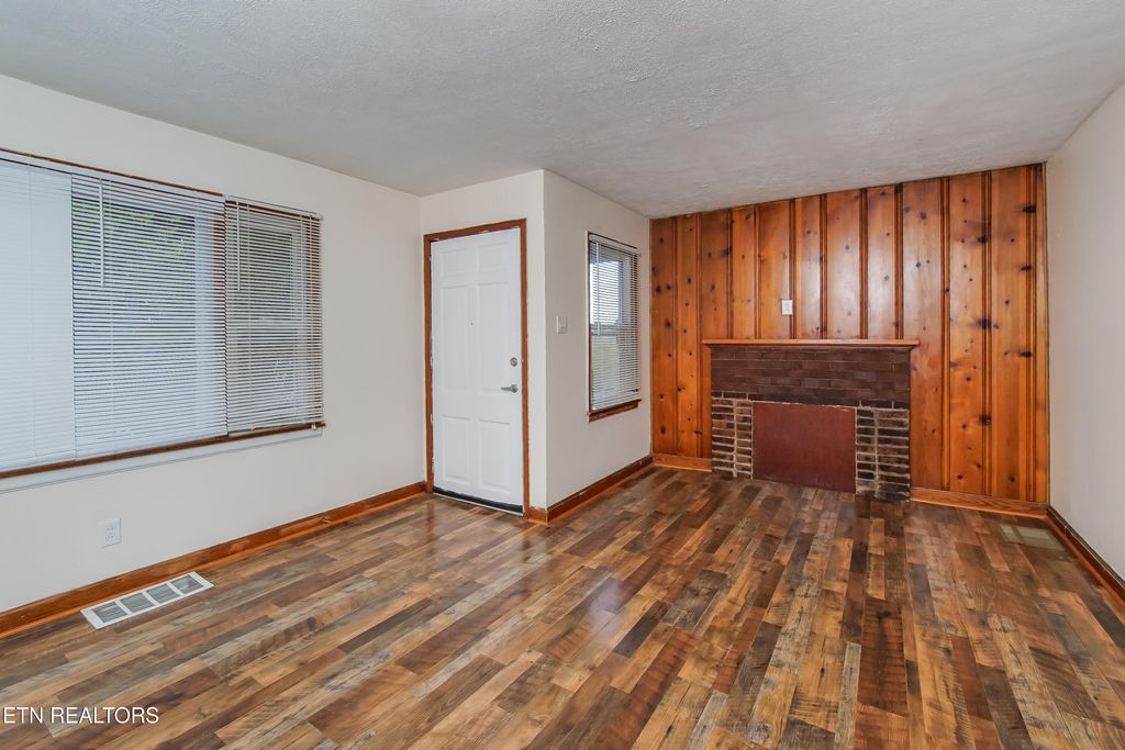 Photo of 3600 Selma Ave, Knoxville, TN 37914 (MLS # 1323277)