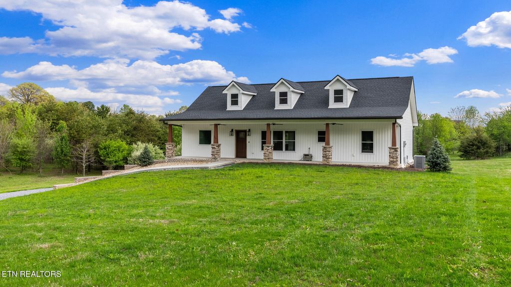 Photo of 335 Bonne Vista Drive, White Pine, TN 37890 (MLS # 1297084)