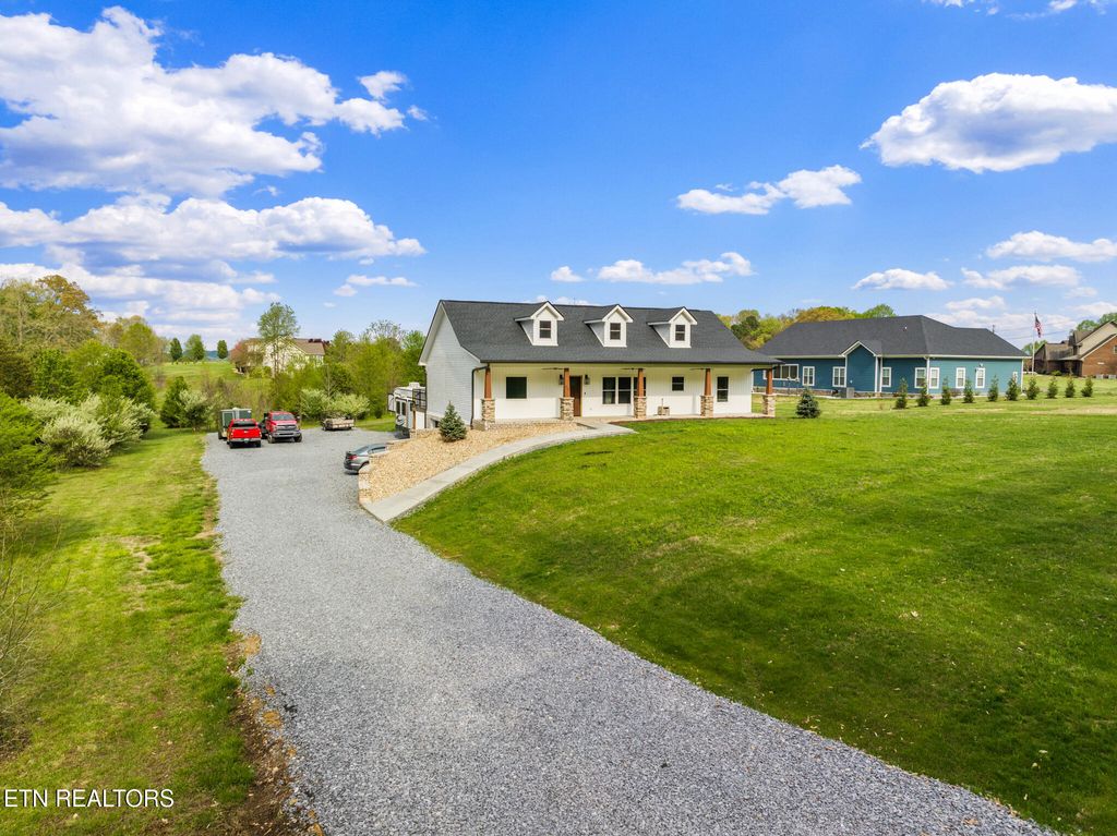 Photo of 335 Bonne Vista Drive, White Pine, TN 37890 (MLS # 1297084)