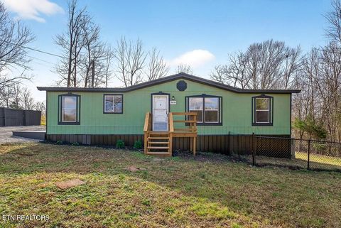 Photo of 3010 Oakdale Drive, Cookeville, TN 38501 (MLS # 1324327)