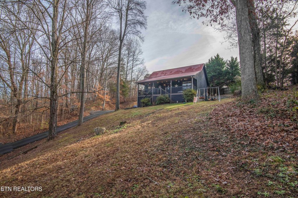 Photo of 5108 Gray Rd, Knoxville, TN 37938 (MLS # 1323161)