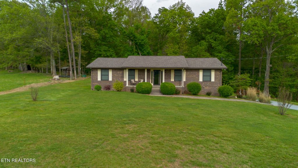 Photo of 2201 Little Valley Rd Rd, Blaine, TN 37709 (MLS # 1298559)