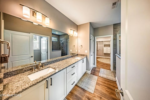 Tiny photo for 167 Inata Circle, Loudon, TN 37774 (MLS # 1355950)