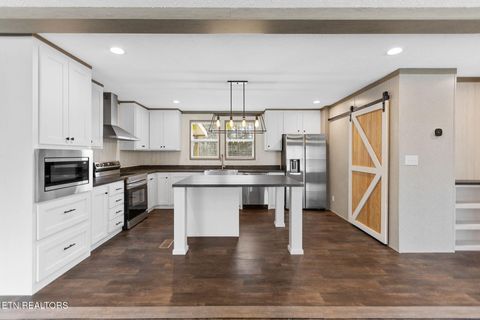 Tiny photo for 569 County Road 784A, Etowah, TN 37331 (MLS # 1334394)