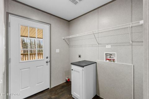 Tiny photo for 569 County Road 784A, Etowah, TN 37331 (MLS # 1334394)