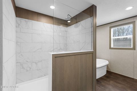 Tiny photo for 569 County Road 784A, Etowah, TN 37331 (MLS # 1334394)