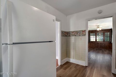 Tiny photo for 522 Court St, Wartburg, TN 37887 (MLS # 1325036)