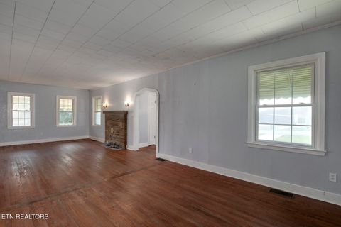 Tiny photo for 522 Court St, Wartburg, TN 37887 (MLS # 1325036)