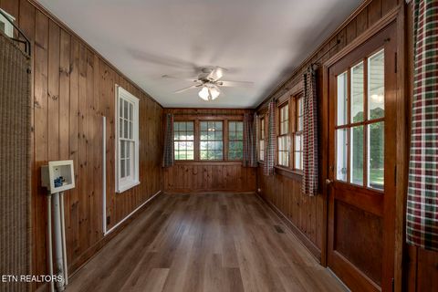 Tiny photo for 522 Court St, Wartburg, TN 37887 (MLS # 1325036)