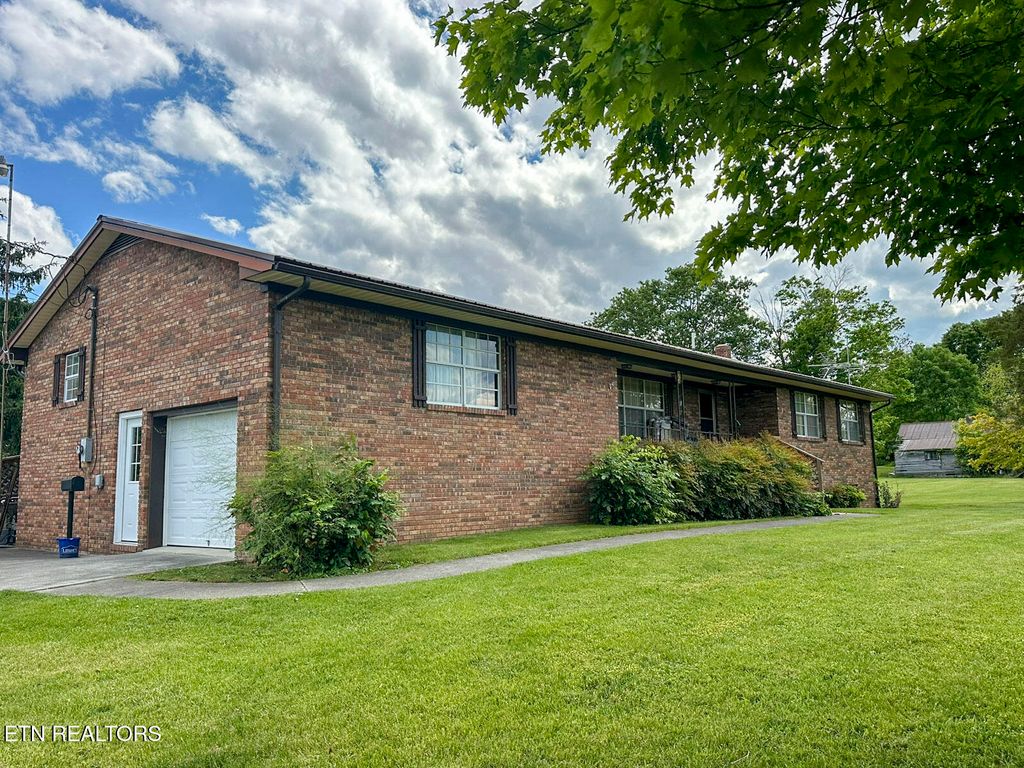 Photo of 6259 Tennessee 131, Washburn, TN 37888 (MLS # 1340639)