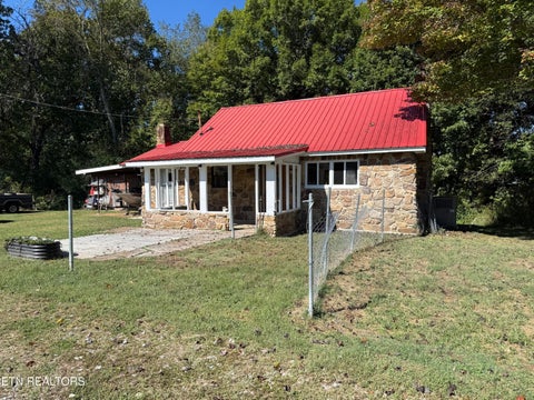 Tiny photo for 117 Arrowhead Tr, Kingston, TN 37763 (MLS # 1358317)