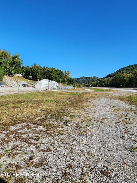 Tiny photo for Morgan County Hwy, Harriman, TN 37748 (MLS # 1321391)