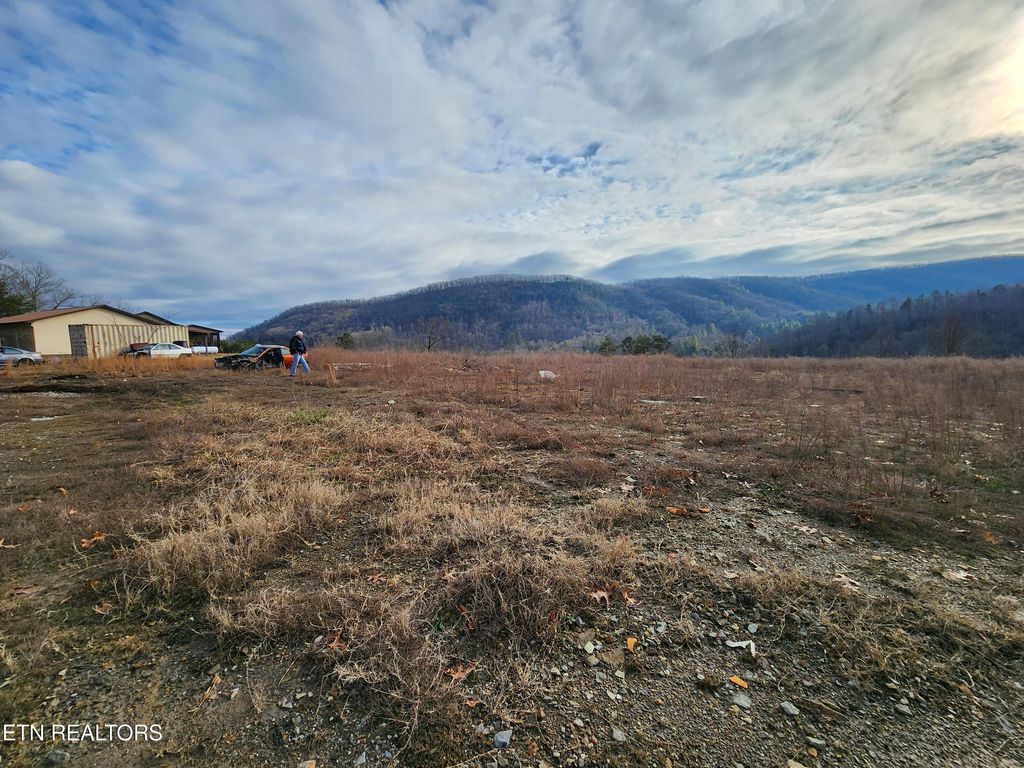 Photo of Morgan County Hwy, Harriman, TN 37748 (MLS # 1321391)