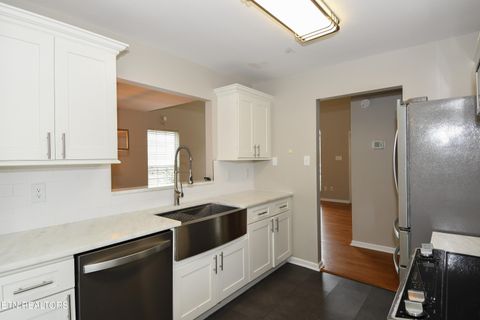 Tiny photo for 929 Station View Rd, Knoxville, TN 37919 (MLS # 1345751)