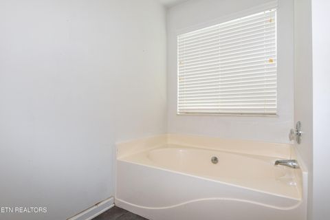 Tiny photo for 929 Station View Rd, Knoxville, TN 37919 (MLS # 1345751)