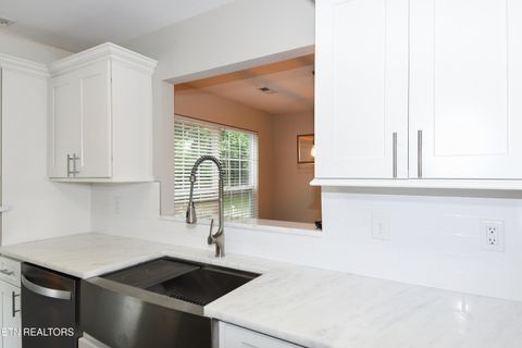 Tiny photo for 929 Station View Rd, Knoxville, TN 37919 (MLS # 1345751)
