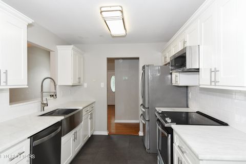 Tiny photo for 929 Station View Rd, Knoxville, TN 37919 (MLS # 1345751)