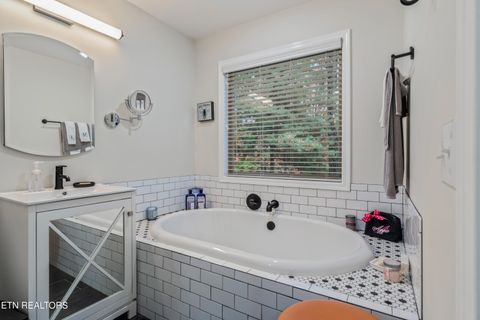 Tiny photo for 795 Green Ridge Tr, Harriman, TN 37748 (MLS # 1321048)