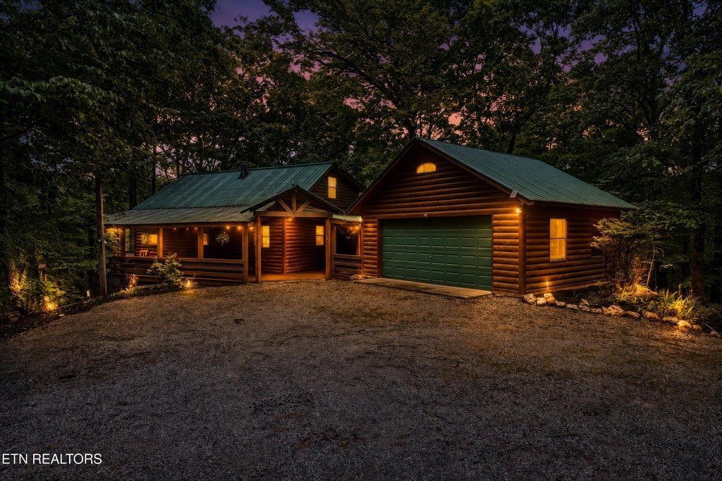 Photo of 680 Old Furnace Rd, Tellico Plains, TN 37385 (MLS # 1349256)