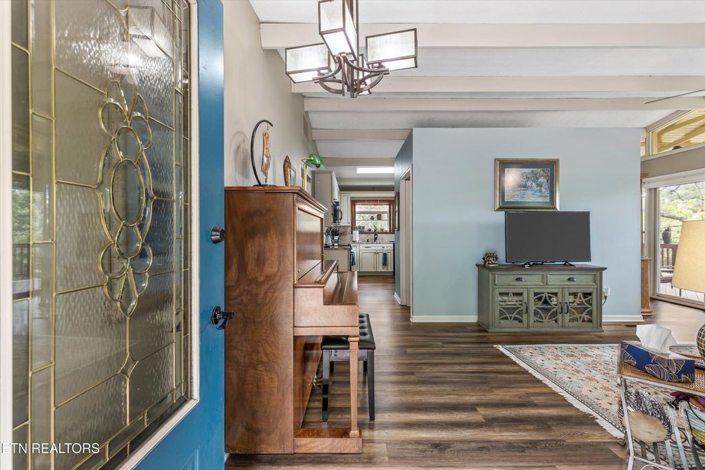 Photo of 2929 Louisville Boatdock Rd, Louisville, TN 37777 (MLS # 1299477)