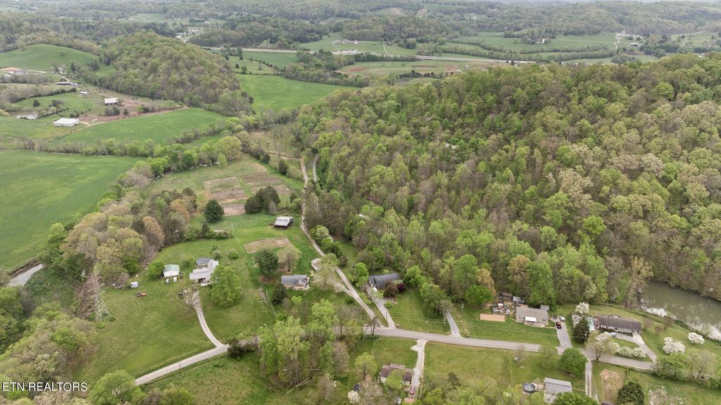 Photo of 5336 Idumea Rd, Corryton, TN 37721 (MLS # 1259869)