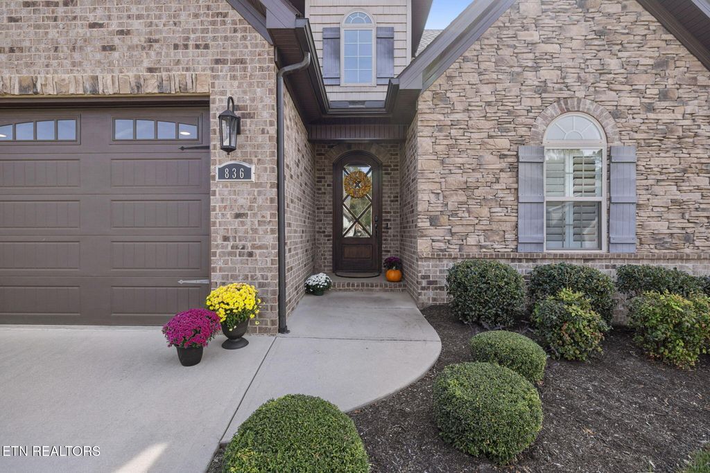 Photo of 836 Valley Glen Blvd, Knoxville, TN 37922 (MLS # 1319949)