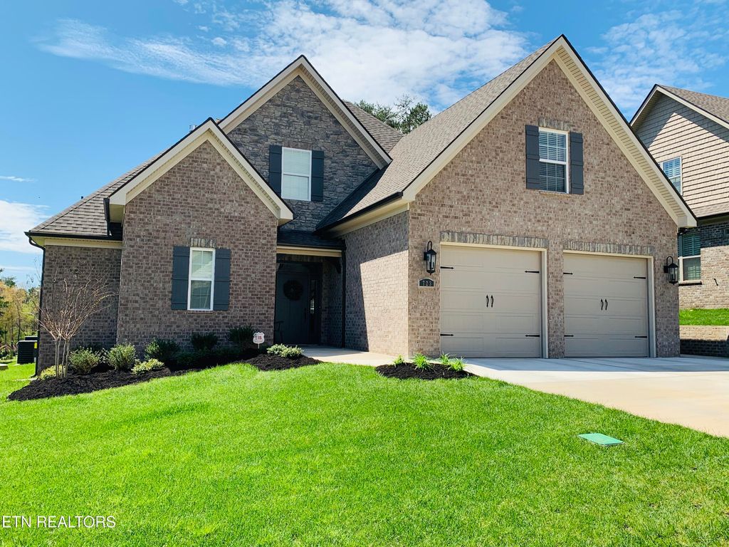 Photo of 12019 Avery Manor Lane, Knoxville, TN 37932 (MLS # 1323239)