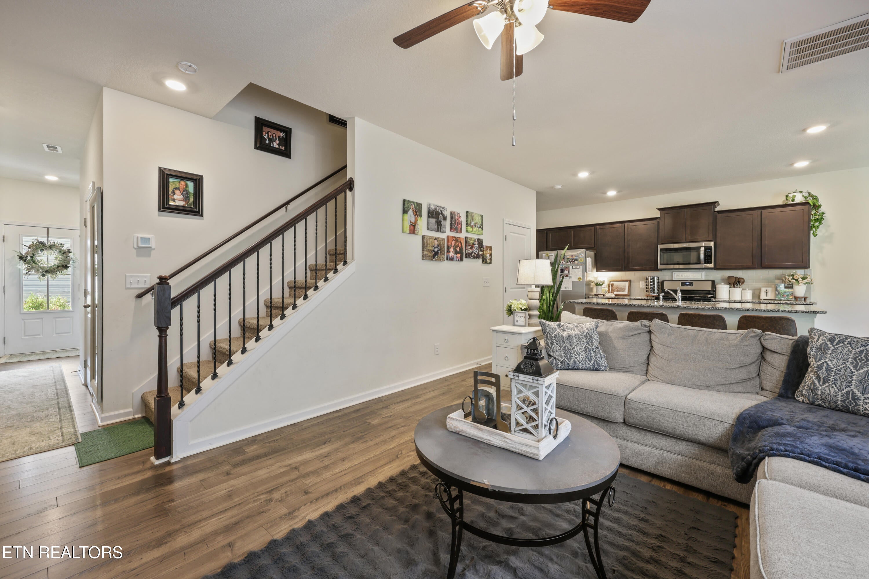 3 Poplar Court