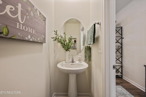 Tiny photo for 3 Poplar Court, Clinton, TN 37716 (MLS # 1357618)