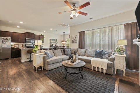 Tiny photo for 3 Poplar Court, Clinton, TN 37716 (MLS # 1357618)