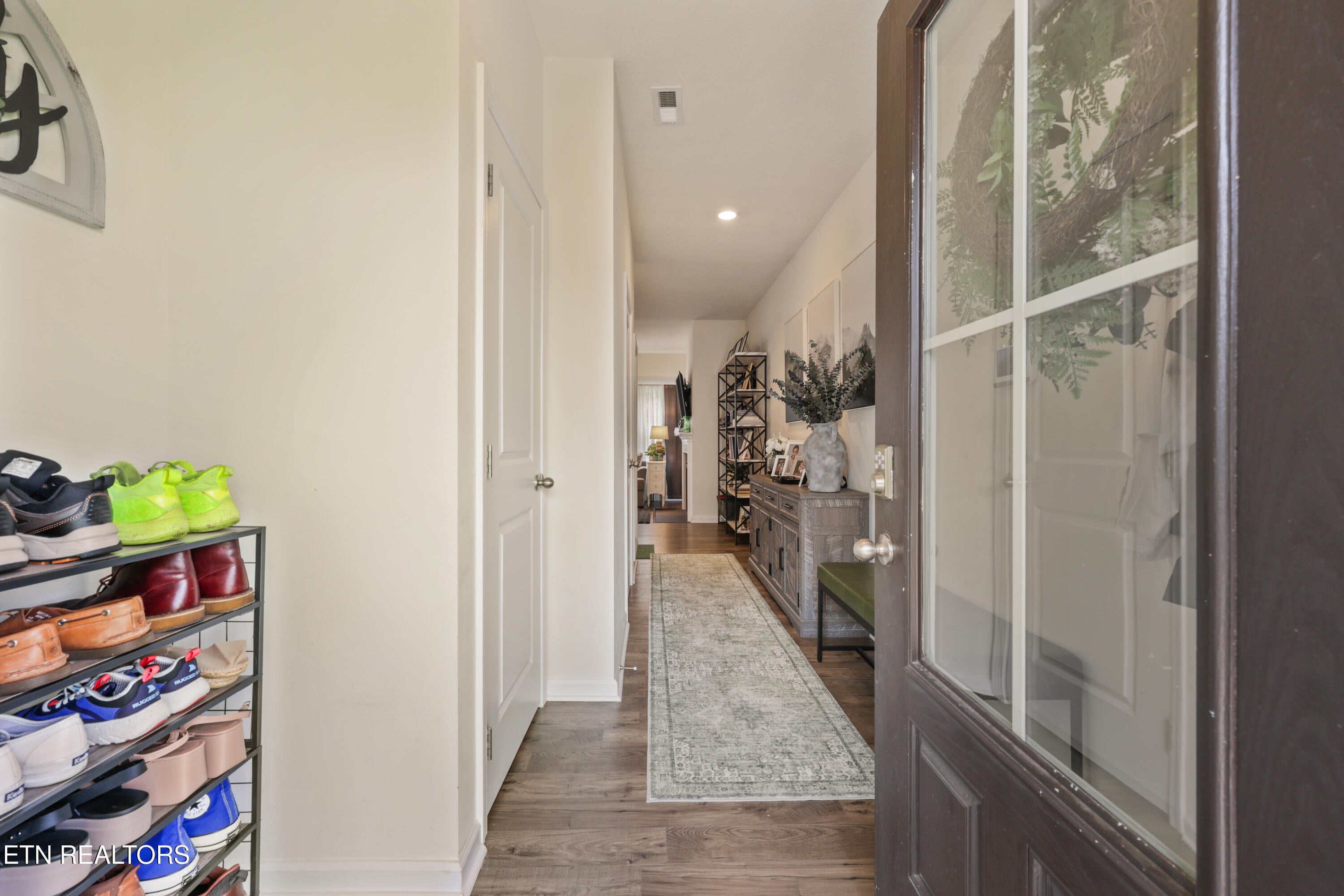 3 Poplar Court