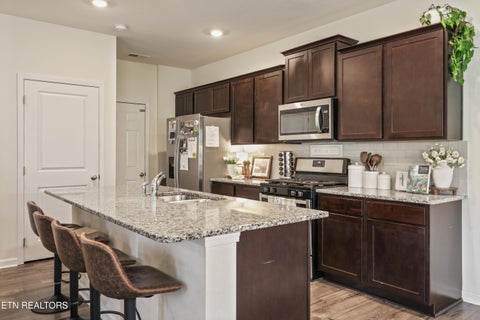 Tiny photo for 3 Poplar Court, Clinton, TN 37716 (MLS # 1357618)