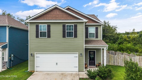 Photo of 3 Poplar Court, Clinton, TN 37716 (MLS # 1357618)