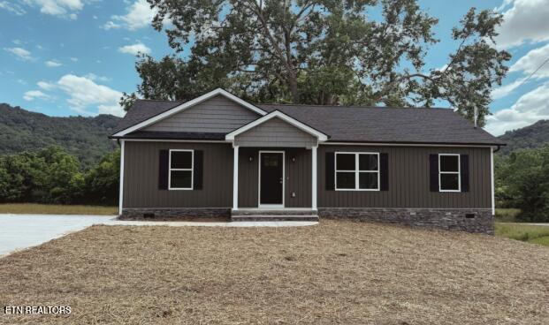 408 Luttrell Rd