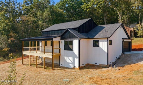 Tiny photo for 105 Van Stowe Rd, Harriman, TN 37748 (MLS # 1357536)